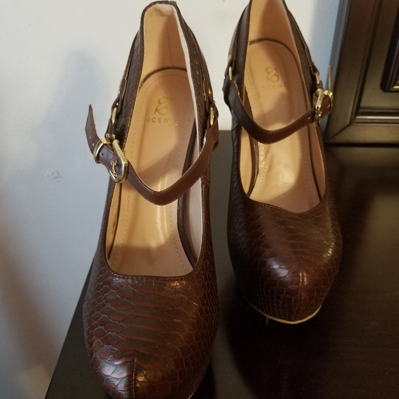 GREAT CONDITION WORN A COUPLE OF TIMES - Picture 2 of 6